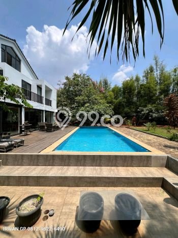 Jual Rumah Luas Elegan Dengan View Eksklusif di Bintaro, Jakarta Selatan Jual Rumah Luas Elegan Dengan View Eksklusif di Bintaro, Jakarta Selatan