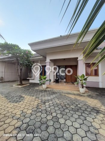 Dijual Rumah Premium dengan Fasilitas Sekitar Lengkap di Jagakarsa, Jakarta Selatan Dijual Rumah Premium dengan Fasilitas Sekitar Lengkap di Jagakarsa, Jakarta Selatan