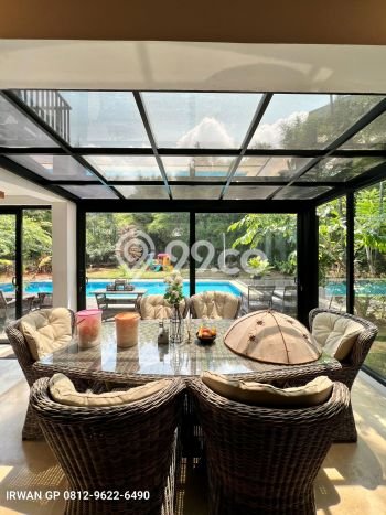 Jual Rumah Luas Elegan Dengan View Eksklusif di Bintaro, Jakarta Selatan Jual Rumah Luas Elegan Dengan View Eksklusif di Bintaro, Jakarta Selatan