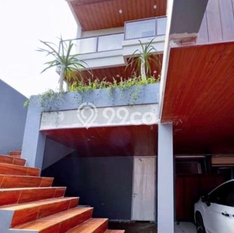 Ready to Use! Premium House LT 200m2 Desain Modern di Cinere Ready to Use! Premium House LT 200m2 Desain Modern di Cinere