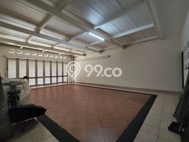 For Sale! Luxury House LT 600m2 Desain Elegan di Cirendeu For Sale! Luxury House LT 600m2 Desain Elegan di Cirendeu