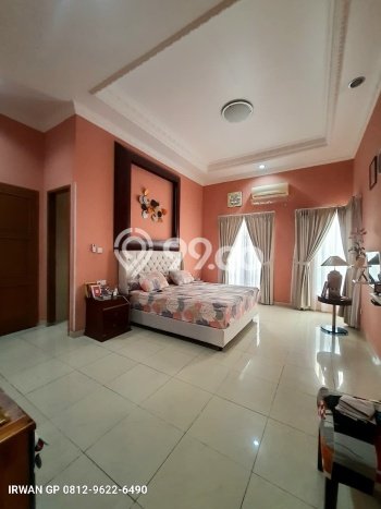 Dijual Rumah Premium dengan Fasilitas Sekitar Lengkap di Jagakarsa, Jakarta Selatan Dijual Rumah Premium dengan Fasilitas Sekitar Lengkap di Jagakarsa, Jakarta Selatan