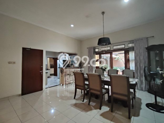 For Sale! Luxury House LT 600m2 Desain Elegan di Cirendeu For Sale! Luxury House LT 600m2 Desain Elegan di Cirendeu