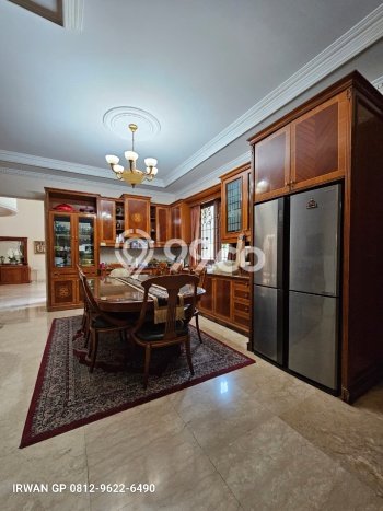 Rumah Mewah LB 650m2 Siap Pakai Desain Elegan di Cipete, Jakarta Selatan Rumah Mewah LB 650m2 Siap Pakai Desain Elegan di Cipete, Jakarta Selatan