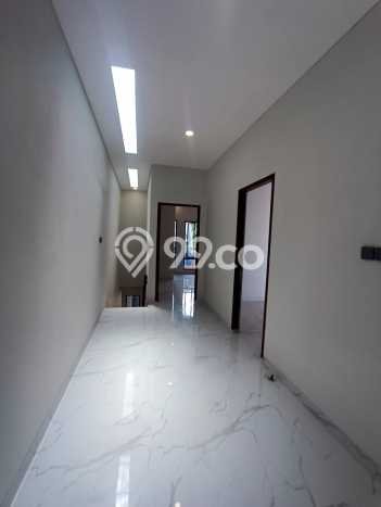 Dijual Hunian Rumah Nyaman 5 KT di Cinere, Jakarta Selatan Dijual Hunian Rumah Nyaman 5 KT di Cinere, Jakarta Selatan