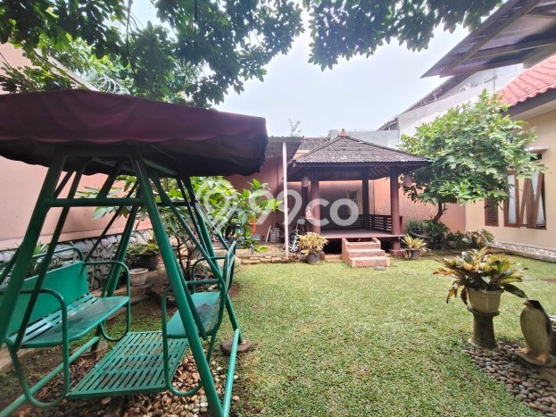 For Sale! Luxury House LT 600m2 Desain Elegan di Cirendeu For Sale! Luxury House LT 600m2 Desain Elegan di Cirendeu