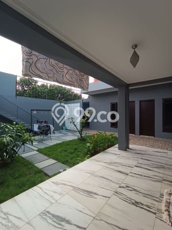 Rumah Mewah LB 400m2 Siap Huni Desain Elegan di Petukangan, Jakarta Selatan Rumah Mewah LB 400m2 Siap Huni Desain Elegan di Petukangan, Jakarta Selatan