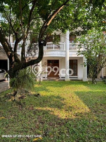 Rumah Luxury Modern Tanpa Renovasi di Ragunan Jakarta Selatan Rumah Luxury Modern Tanpa Renovasi di Ragunan Jakarta Selatan