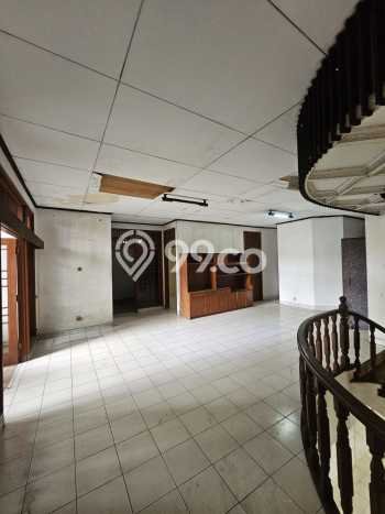 Dijual Rumah Mewah Elegan Dengan View Cantik di Senayan, Jakarta Selatan Dijual Rumah Mewah Elegan Dengan View Cantik di Senayan, Jakarta Selatan