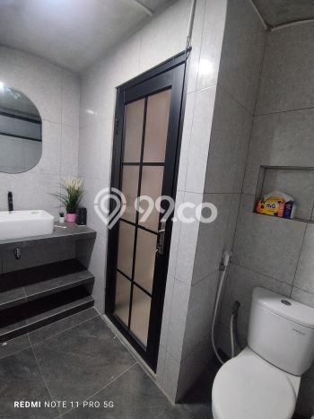 Rumah Luxury Modern Tanpa Renovasi di Joglo Jakarta Barat Rumah Luxury Modern Tanpa Renovasi di Joglo Jakarta Barat