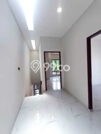 Dijual Hunian Rumah Nyaman 5 KT di Cinere, Jakarta Selatan Dijual Hunian Rumah Nyaman 5 KT di Cinere, Jakarta Selatan