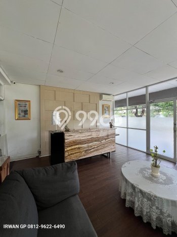 Kantor Dijual di Jakarta Selatan LT 1165m2 & LB 452m2 Lokasi Terbaik! Kantor Dijual di Jakarta Selatan LT 1165m2 & LB 452m2 Lokasi Terbaik!