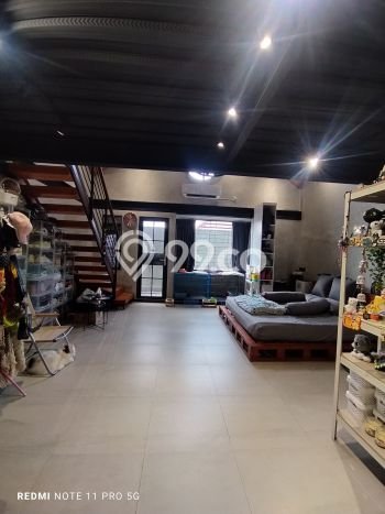 Rumah Luxury Modern Tanpa Renovasi di Joglo Jakarta Barat Rumah Luxury Modern Tanpa Renovasi di Joglo Jakarta Barat