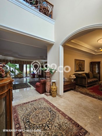 Rumah Mewah LB 650m2 Siap Pakai Desain Elegan di Cipete, Jakarta Selatan Rumah Mewah LB 650m2 Siap Pakai Desain Elegan di Cipete, Jakarta Selatan