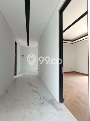 Jual Rumah Luas Megah Dengan View Eksklusif di Ragunan, Jakarta Selatan Jual Rumah Luas Megah Dengan View Eksklusif di Ragunan, Jakarta Selatan