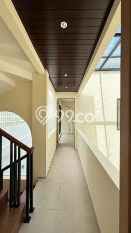 FOR SALE! Vila Kawasan , Luas 125m2m², Posisi Premium FOR SALE! Vila Kawasan , Luas 125m2m², Posisi Premium