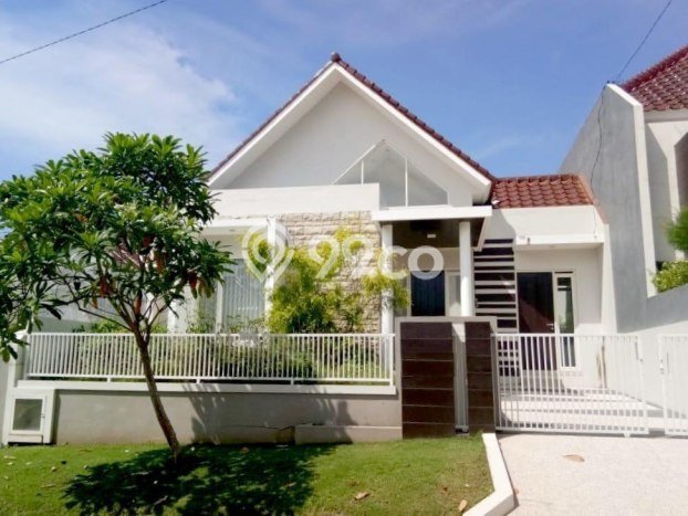 Jarang Ada! Rumah Sewa 3 Kamar Nyaman Siap Huni Dieng Jarang Ada! Rumah Sewa 3 Kamar Nyaman Siap Huni Dieng