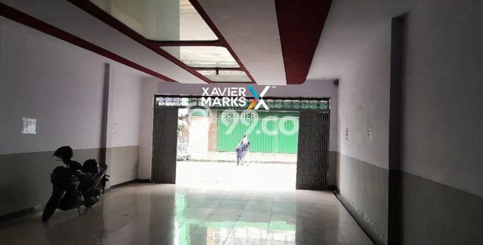 Lokasi Strategis! Dijual Komersial Bisnis di Klojen, Malang Kondisi Bagus Lokasi Strategis! Dijual Komersial Bisnis di Klojen, Malang Kondisi Bagus