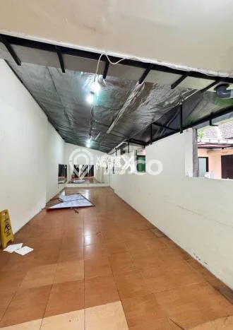 Rumah Bagus Siap Pakai Di Klojen Luas 400m2 Lokasi Strategis Rumah Bagus Siap Pakai Di Klojen Luas 400m2 Lokasi Strategis
