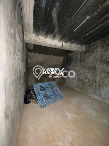 Area Ramai! Komersial Dijual di Pakis untuk Bisnis Luas Bangunan 1850m2 Area Ramai! Komersial Dijual di Pakis untuk Bisnis Luas Bangunan 1850m2