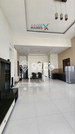 Rumah Sewa Malang LT 375m2 LB 360m2 Kawasan Araya Rumah Sewa Malang LT 375m2 LB 360m2 Kawasan Araya
