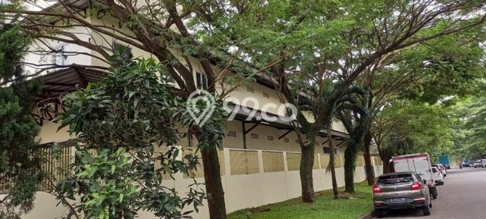 Disewakan Gudang di Kawasan Ramai BSD Luas 876m2 Disewakan Gudang di Kawasan Ramai BSD Luas 876m2