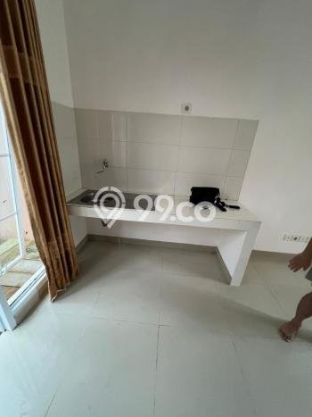 Disewakan! Rumah 3 Kamar Tidur &
2 Kamar Mandi di Gading Serpong, Tangerang Disewakan! Rumah 3 Kamar Tidur &
2 Kamar Mandi di Gading Serpong, Tangerang