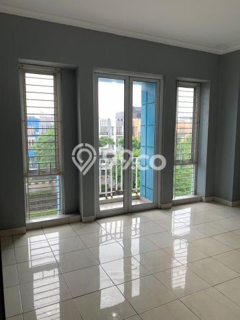 Ruko Dijual di Cengkareng LT 67m2, LB 202m2 untuk Investasi Ruko Dijual di Cengkareng LT 67m2, LB 202m2 untuk Investasi