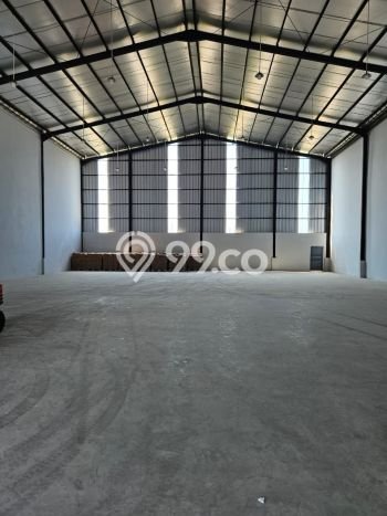 Area Strategis! Disewakan Gudang Lokasi Lippo Cikarang, Cikarang Cocok untuk Bisnis Area Strategis! Disewakan Gudang Lokasi Lippo Cikarang, Cikarang Cocok untuk Bisnis