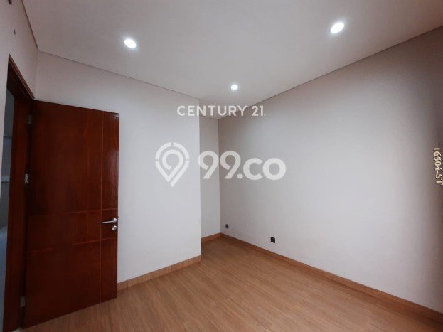 Jual Rumah Favorit Siap Huni LB 230m2 di Serpong Utara, Tangerang Selatan Jual Rumah Favorit Siap Huni LB 230m2 di Serpong Utara, Tangerang Selatan