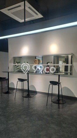 Sewa Rumah Modern di Kebayoran Baru Harga Rp 2,5 Miliar/ Tahun Sewa Rumah Modern di Kebayoran Baru Harga Rp 2,5 Miliar/ Tahun