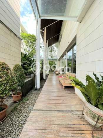 Rumah Mewah LB 1500m2 Siap Huni Desain Elegan di Antasari, Jakarta Selatan Rumah Mewah LB 1500m2 Siap Huni Desain Elegan di Antasari, Jakarta Selatan