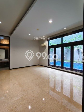 Rumah Kondisi Baik Disewakan di Pondok Indah, Jakarta Selatan LT 633m2, LB 650m2 Rumah Kondisi Baik Disewakan di Pondok Indah, Jakarta Selatan LT 633m2, LB 650m2