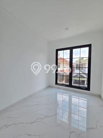 Dijual Rumah Mewah Elegan Dengan View Cantik di Bintaro, Tangerang Selatan Dijual Rumah Mewah Elegan Dengan View Cantik di Bintaro, Tangerang Selatan