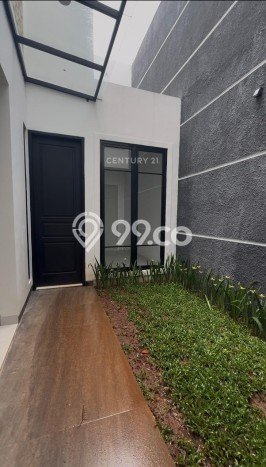 Rumah Luas Asri 3 KT Siap Pakai di Bintaro Tangerang Selatan Rumah Luas Asri 3 KT Siap Pakai di Bintaro Tangerang Selatan