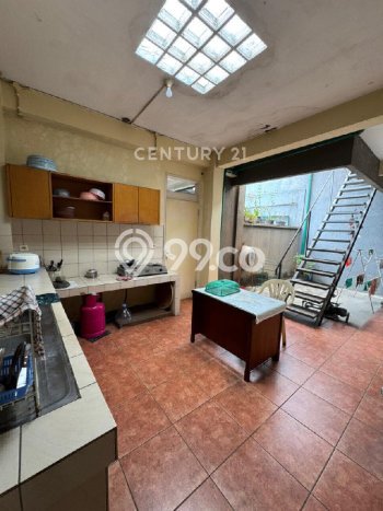Jual Rumah Luas Elegan Dengan View Eksklusif di Cikutra, Bandung Jual Rumah Luas Elegan Dengan View Eksklusif di Cikutra, Bandung