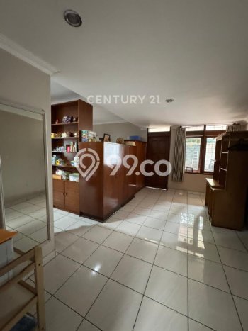 Jual Rumah Luas Elegan Dengan View Eksklusif di Cikutra, Bandung Jual Rumah Luas Elegan Dengan View Eksklusif di Cikutra, Bandung