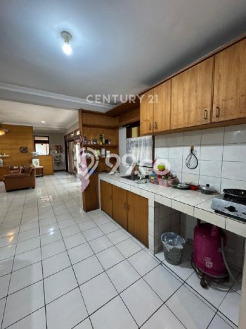 Jual Rumah Luas Elegan Dengan View Eksklusif di Cikutra, Bandung Jual Rumah Luas Elegan Dengan View Eksklusif di Cikutra, Bandung
