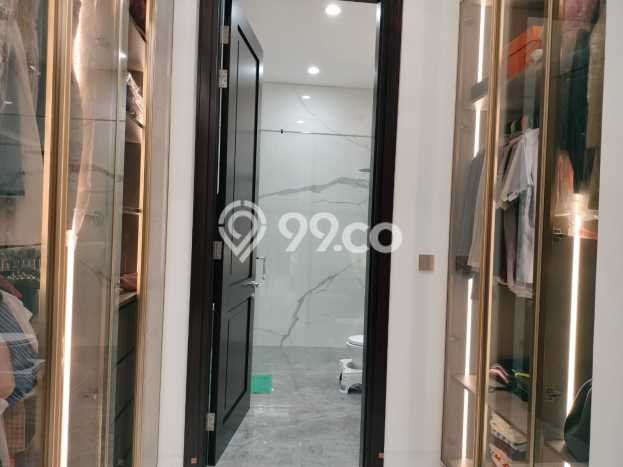 Rumah Elit Modern Tanpa Renovasi di Pantai Indah Kapuk Jakarta Utara Rumah Elit Modern Tanpa Renovasi di Pantai Indah Kapuk Jakarta Utara