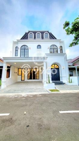 Hunian Elit LB 220m2 Siap Pakai Desain Elegan di Parigi, Tangerang Hunian Elit LB 220m2 Siap Pakai Desain Elegan di Parigi, Tangerang