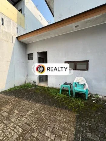 Hunian Nyaman Asri 3 KT Siap Pakai di BSD City Tangerang Hunian Nyaman Asri 3 KT Siap Pakai di BSD City Tangerang
