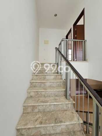 For Sale! Premium House LT 120m2 Desain Elegan di Pantai Indah Kapuk For Sale! Premium House LT 120m2 Desain Elegan di Pantai Indah Kapuk