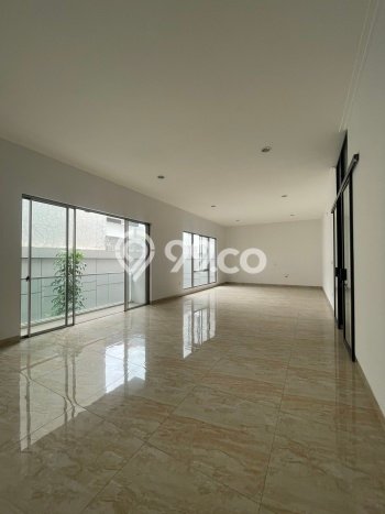 Ready to Use! Premium House LT 240m2 Desain Modern di Golf Island Ready to Use! Premium House LT 240m2 Desain Modern di Golf Island