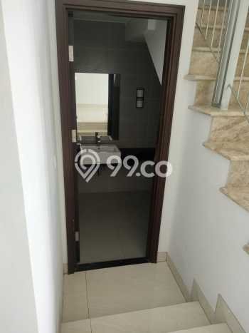 Rumah Disewakan Jakarta Utara LT 90m2 LB 120m2 Kawasan Golf Island Rumah Disewakan Jakarta Utara LT 90m2 LB 120m2 Kawasan Golf Island