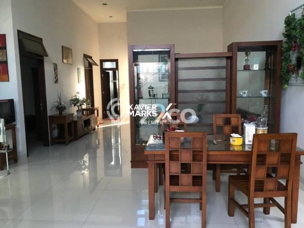 For Sale! Luxury House LT 312m2 Desain Elegan di Arjosari For Sale! Luxury House LT 312m2 Desain Elegan di Arjosari