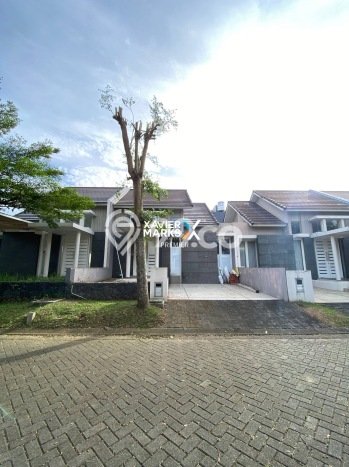 Rumah Modern 2 KT di Araya Malang Unfurnished Rumah Modern 2 KT di Araya Malang Unfurnished