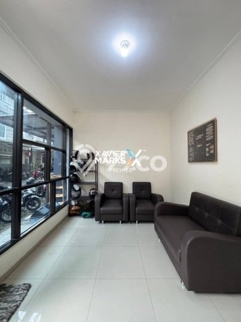 Unit Kost Dijual di Soekarno Hatta dengan 19 Kamar Kawasan Ramai Unit Kost Dijual di Soekarno Hatta dengan 19 Kamar Kawasan Ramai