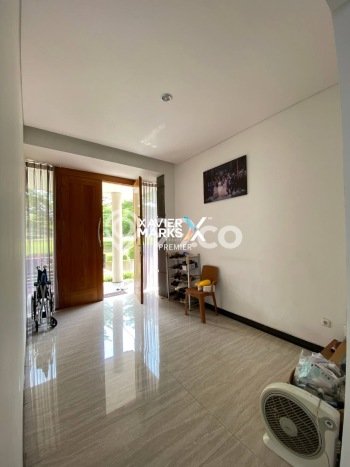 For Sale! Luxury House LT 480m2 Desain Modern di Araya For Sale! Luxury House LT 480m2 Desain Modern di Araya