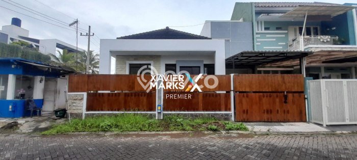 Hunian Cantik Modern Lb 130m2 di Blimbing, Malang Hunian Cantik Modern Lb 130m2 di Blimbing, Malang