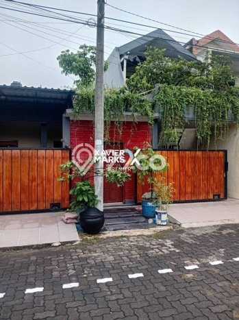 Rumah Modern 5 KT LT 170m2 di Araya Rumah Modern 5 KT LT 170m2 di Araya